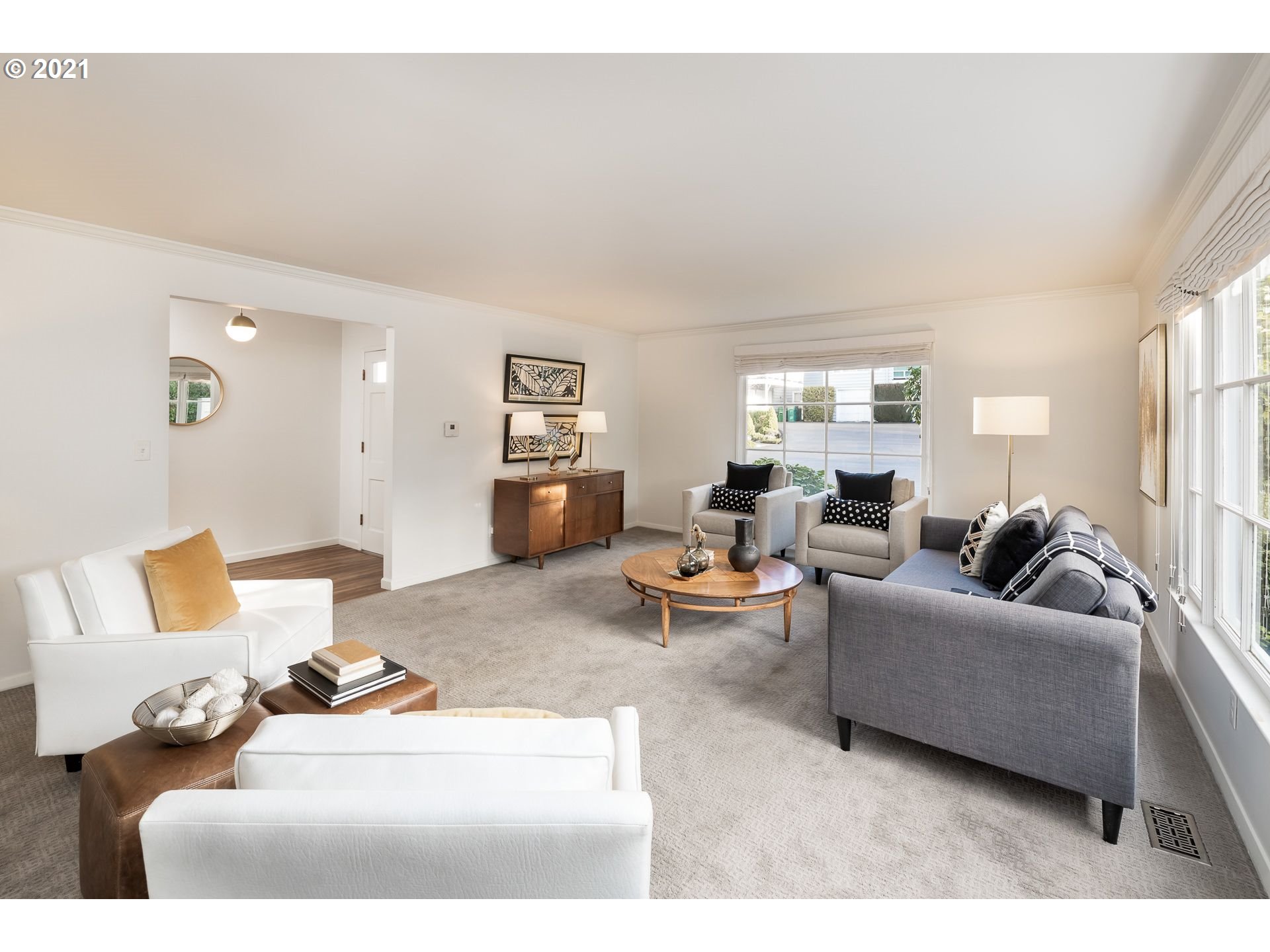 5410 Southwest Scholls Ferry Road Portland, OR 97225 - Photo 8 of 31 Gallery Image 8