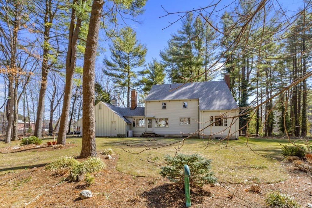 17 Lovell Road Lynnfield, MA 01940 - Photo 40 of 41 Gallery Image 40
