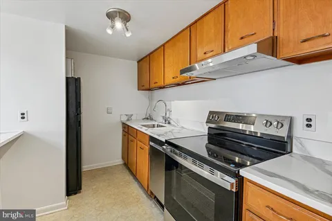 $515,000 | 312 Severn Avenue, Unit W405, Annapolis, MD 21403