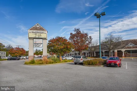 $515,000 | 312 Severn Avenue, Unit W405, Annapolis, MD 21403