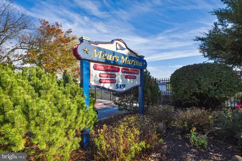 $515,000 | 312 Severn Avenue, Unit W405, Annapolis, MD 21403