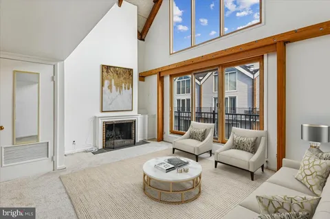 $515,000 | 312 Severn Avenue, Unit W405, Annapolis, MD 21403