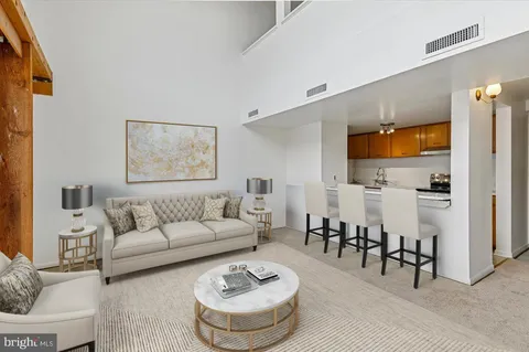 $515,000 | 312 Severn Avenue, Unit W405, Annapolis, MD 21403