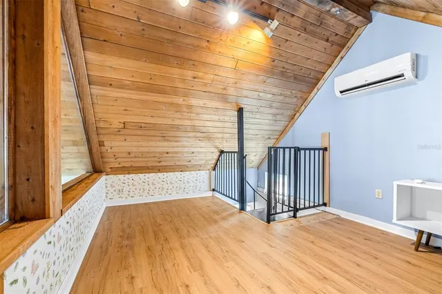 $725,000 | 3625 South Omar Avenue, Tampa, FL 33629