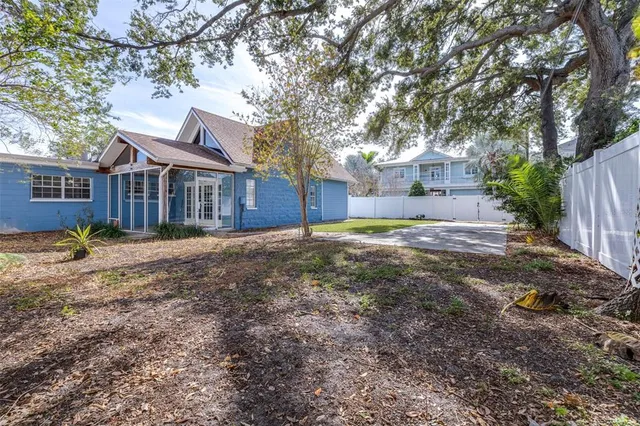 $725,000 | 3625 South Omar Avenue, Tampa, FL 33629