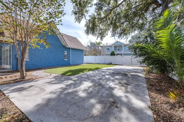 $725,000 | 3625 South Omar Avenue, Tampa, FL 33629