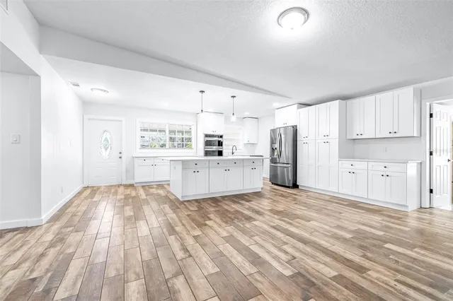 $725,000 | 3625 South Omar Avenue, Tampa, FL 33629