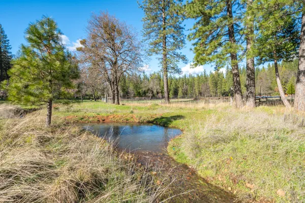 $1,100,000 | 29276 Bullskin Ridge Road, Oak Run, CA 96069