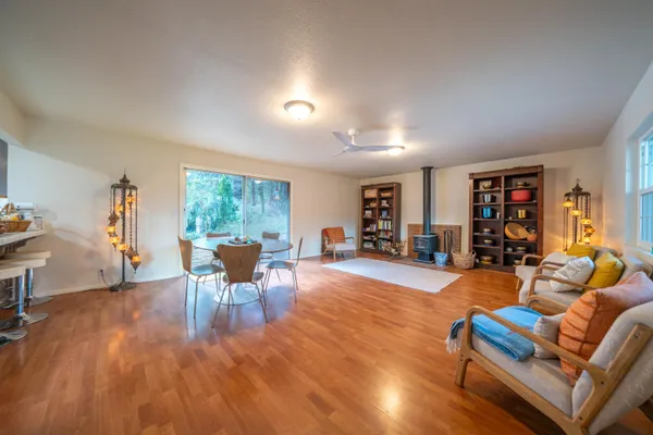 a bed room with a bed and a dresser