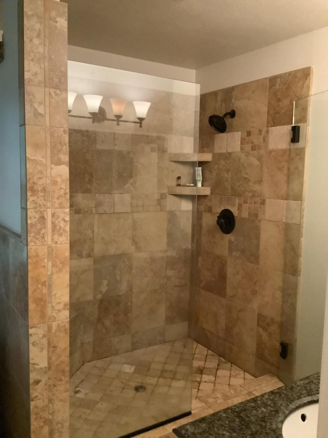 29276 Bullskin Ridge Road Oak Run, CA 96069 - Photo 26 of 113 a bathroom with a shower