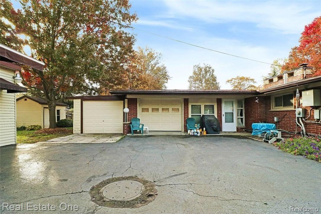 8511 Belleville Road Belleville, MI 48111 - Photo 41 of 45 34.jpeg