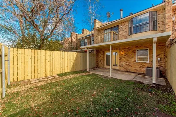 $1,550 | 305 Ormond Meadows Drive, Unit B, Destrehan, LA 70047