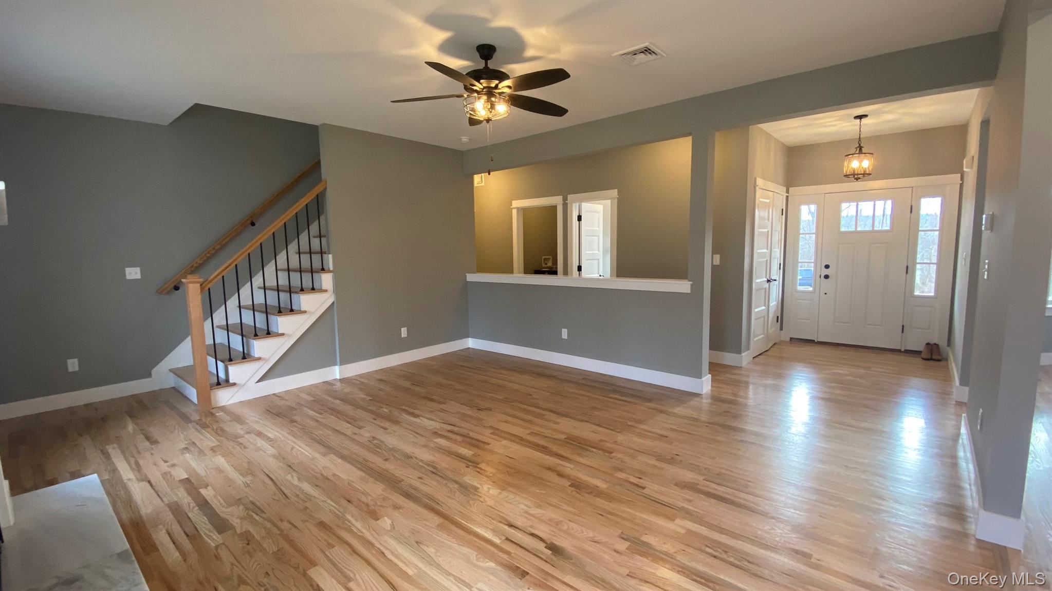 546 South Plank Road Johnson, NY 10933 - Photo 7 of 31