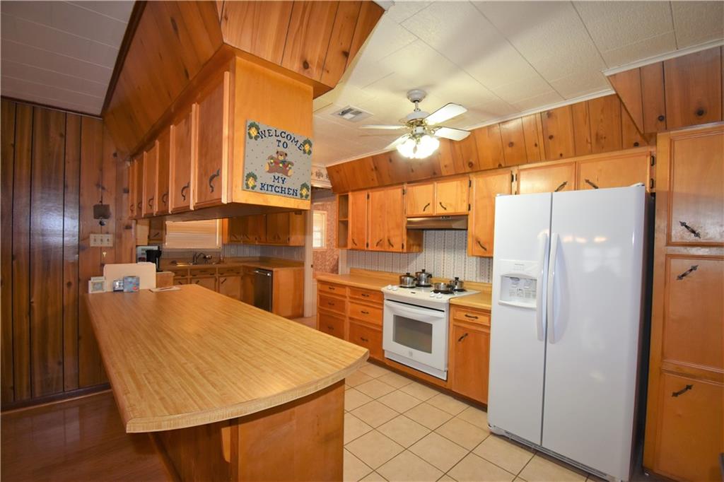 171 Holt Road Pollock, LA 71467 - Photo 12 of 48 Gallery Image 12