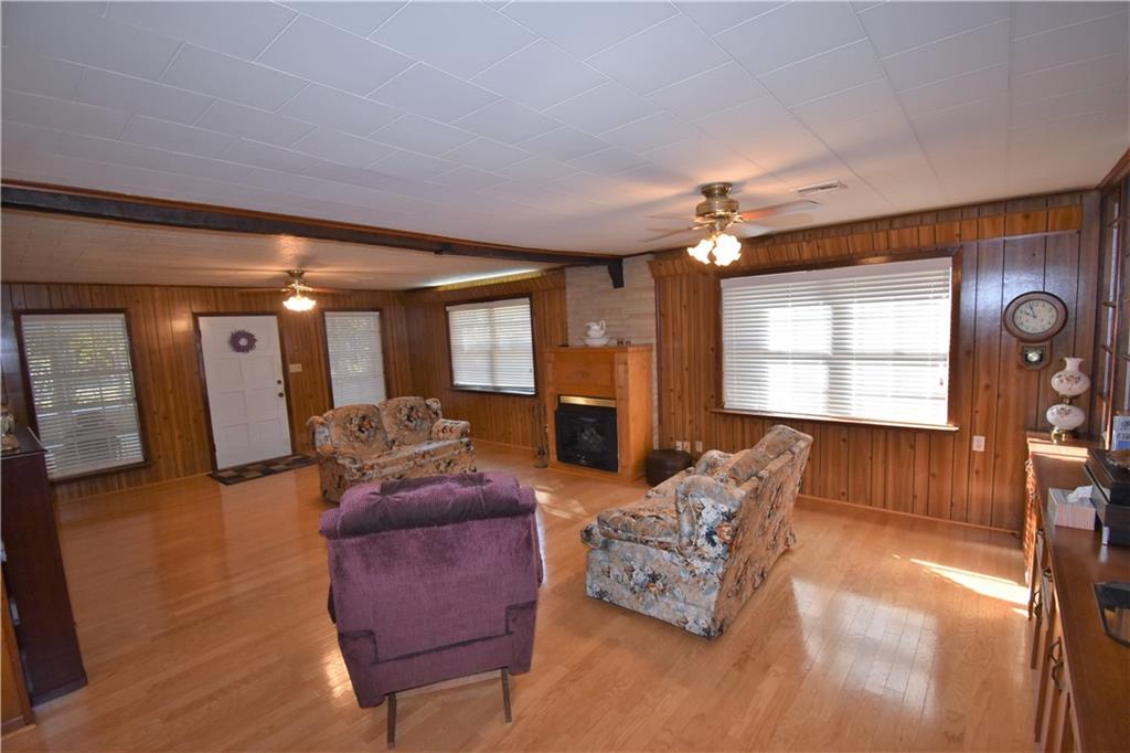 171 Holt Road Pollock, LA 71467 - Photo 6 of 48 Gallery Image 6