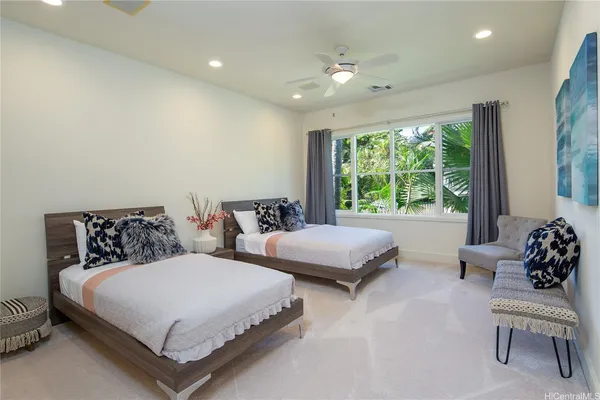 $12,000 | 4343 Kahala Avenue, Honolulu, HI 96816