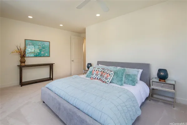 $12,000 | 4343 Kahala Avenue, Honolulu, HI 96816