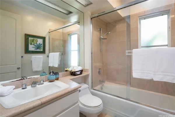 $12,000 | 4343 Kahala Avenue, Honolulu, HI 96816