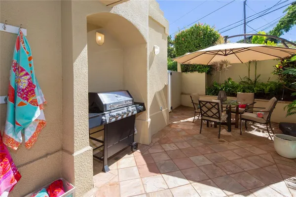 $12,000 | 4343 Kahala Avenue, Honolulu, HI 96816