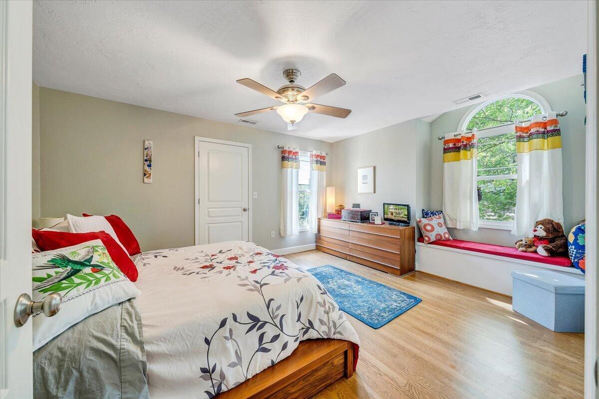 159 Lakeshore Terrace Road Hardy, VA 24101 - Photo 21 of 90 Priimary