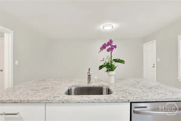 $1,675 | 1311 East 55th Street, Savannah, GA 31404