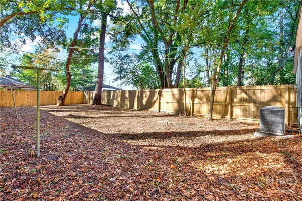 $1,675 | 1311 East 55th Street, Savannah, GA 31404