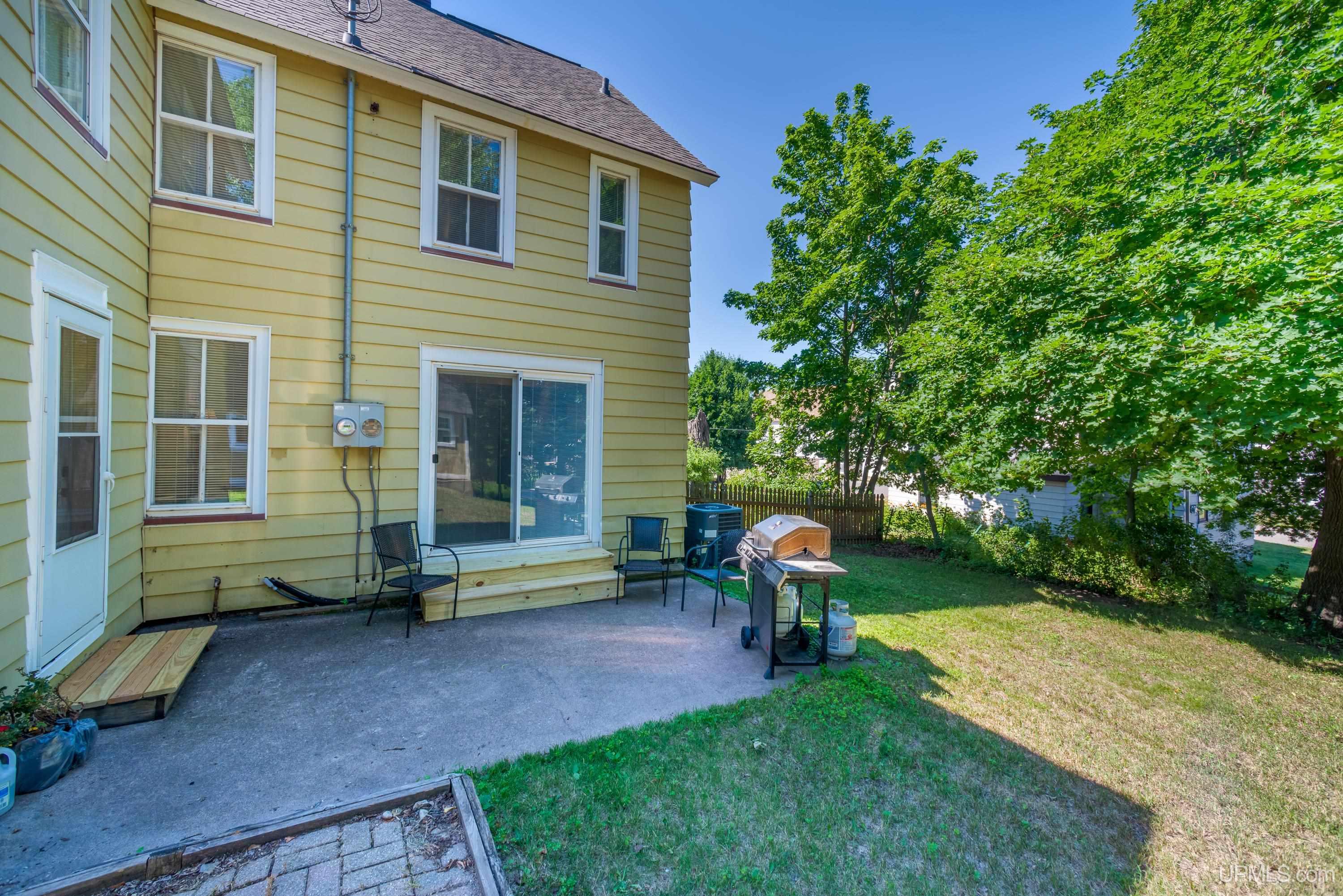 509 East Ridge Street Ishpeming, MI 49849 - Photo 11 of 34