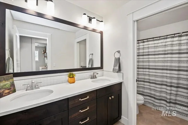 $695,000 | 1685 North Ryde Avenue, Kuna, ID 83634