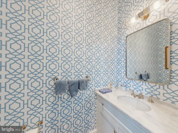 $8,400,000 | 26546 Presquile Drive North, Easton, MD 21601