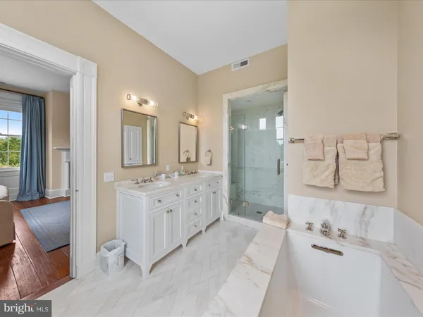 $8,400,000 | 26546 Presquile Drive North, Easton, MD 21601