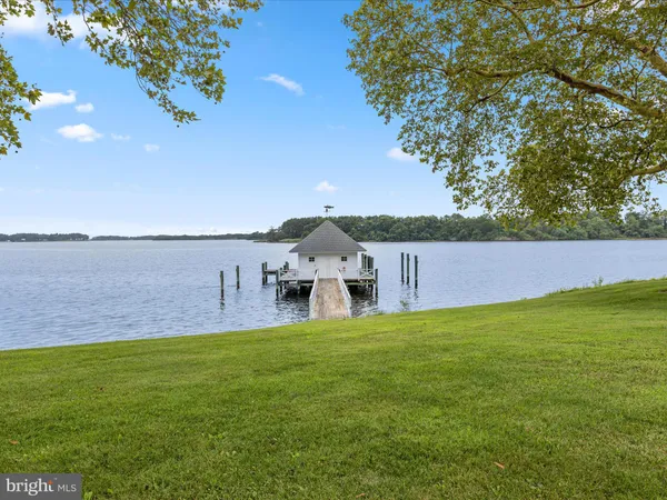 $8,400,000 | 26546 Presquile Drive North, Easton, MD 21601