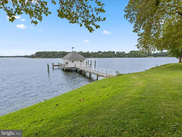 $8,400,000 | 26546 Presquile Drive North, Easton, MD 21601