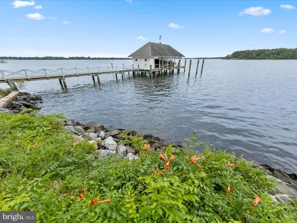 $8,400,000 | 26546 Presquile Drive North, Easton, MD 21601