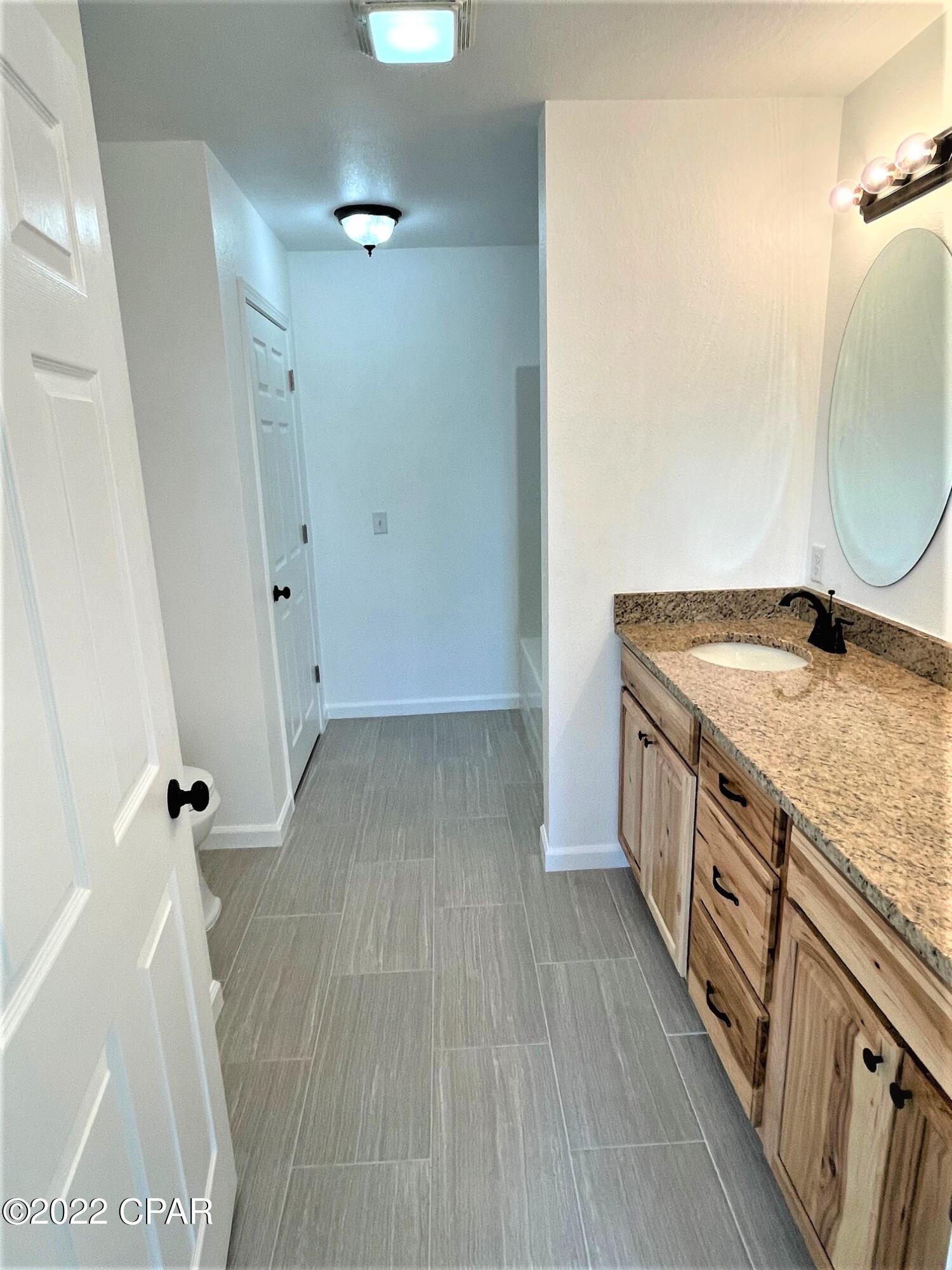 2138 Aaron Avenue Grand Ridge, FL 32442 - Photo 22 of 48 Gallery Image 22