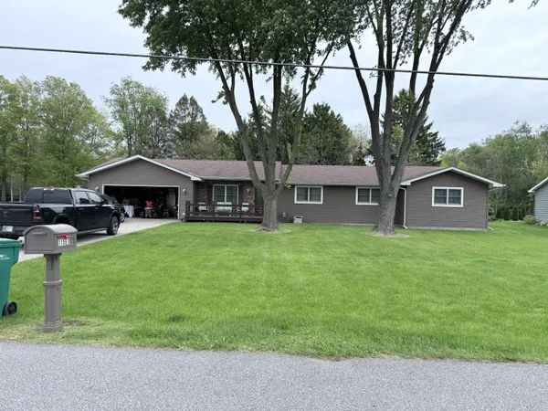 $317,500 | 11551 North 900 West, Demotte, IN 46310