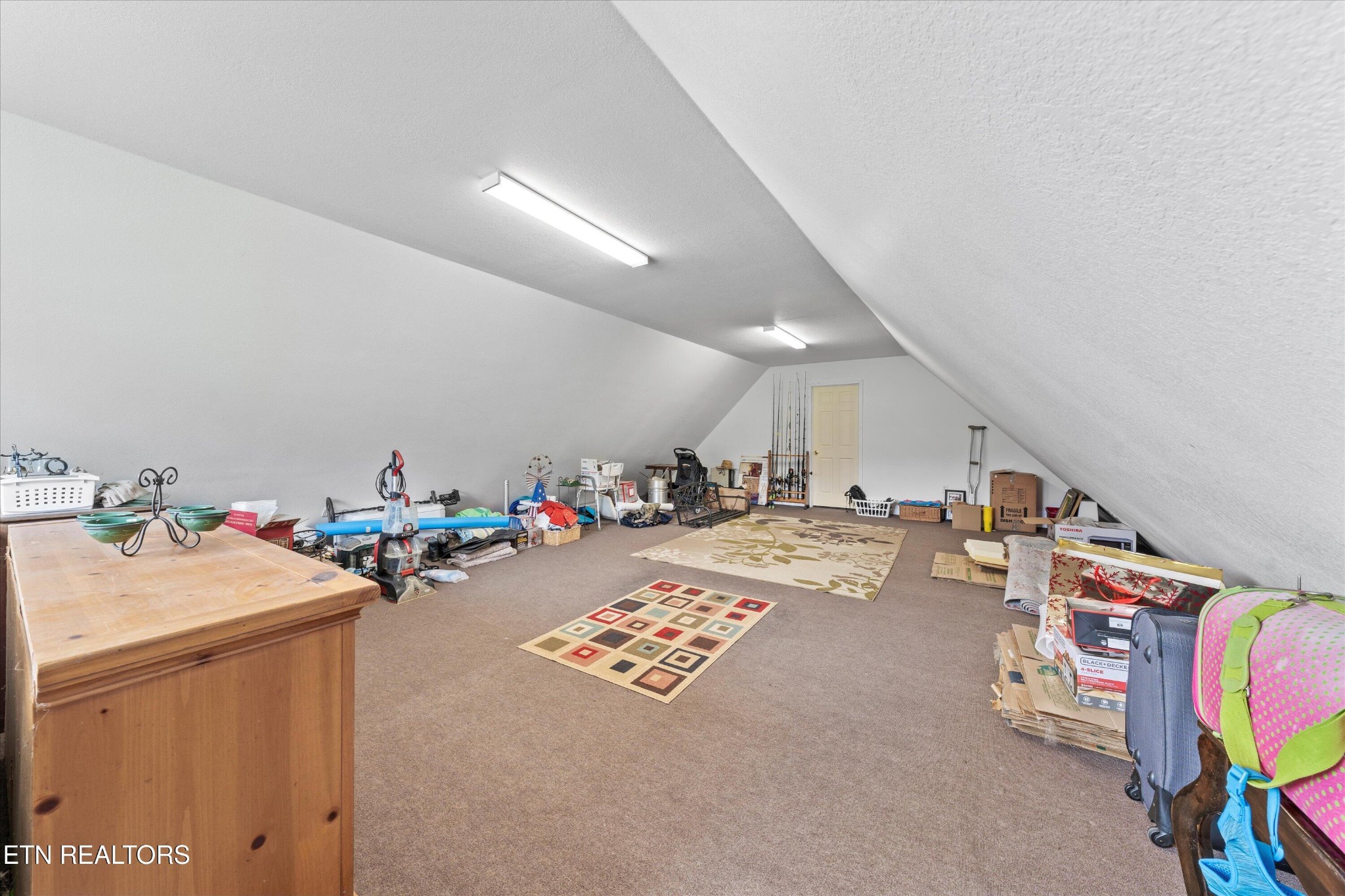 3073 Dutch Valley Road Washburn, TN 37888 - Photo 22 of 32 Gallery Image 22
