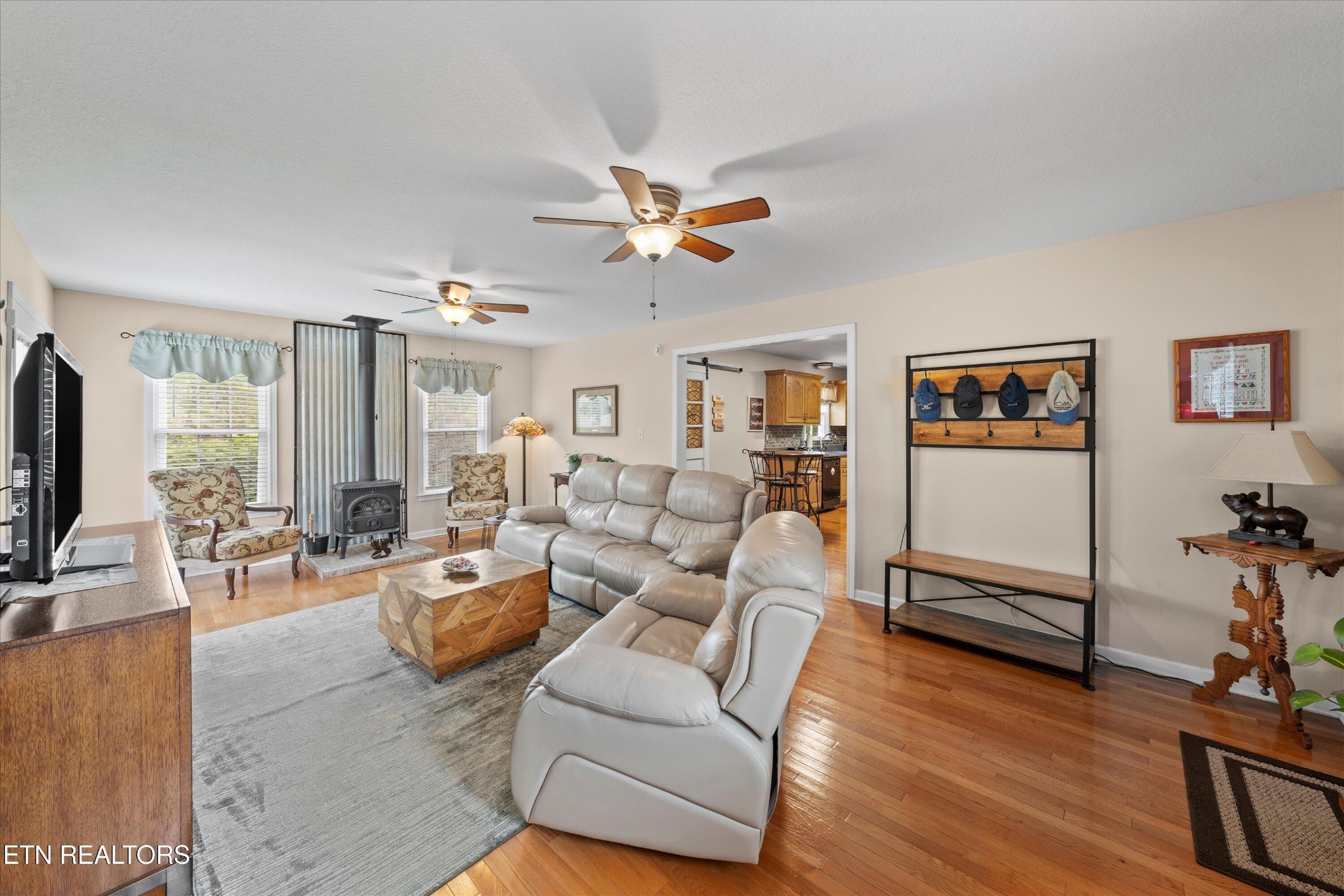 3073 Dutch Valley Road Washburn, TN 37888 - Photo 10 of 32 Gallery Image 10
