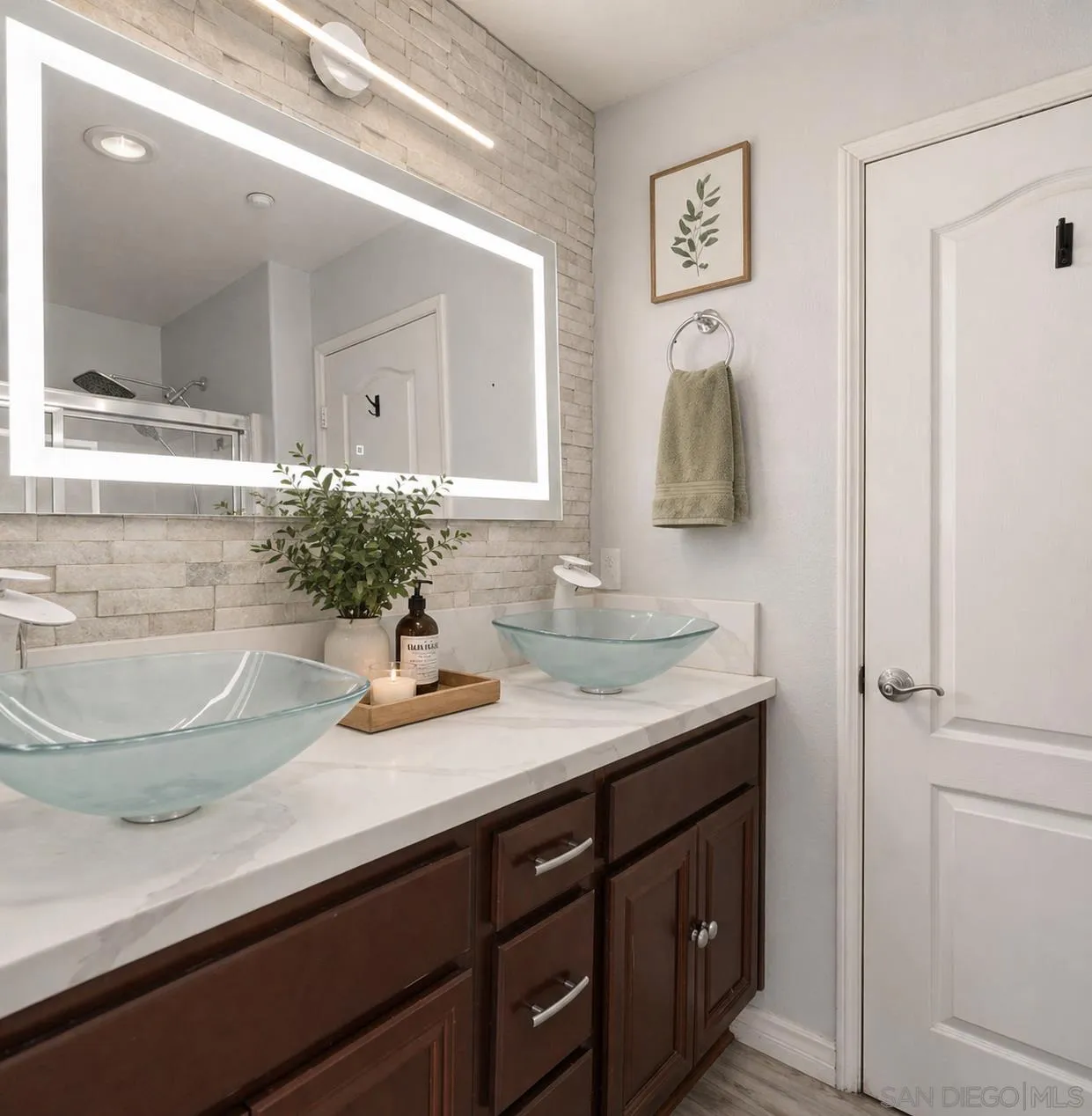 17 Via Montisi Santee, CA 92071 - Photo 16 of 49