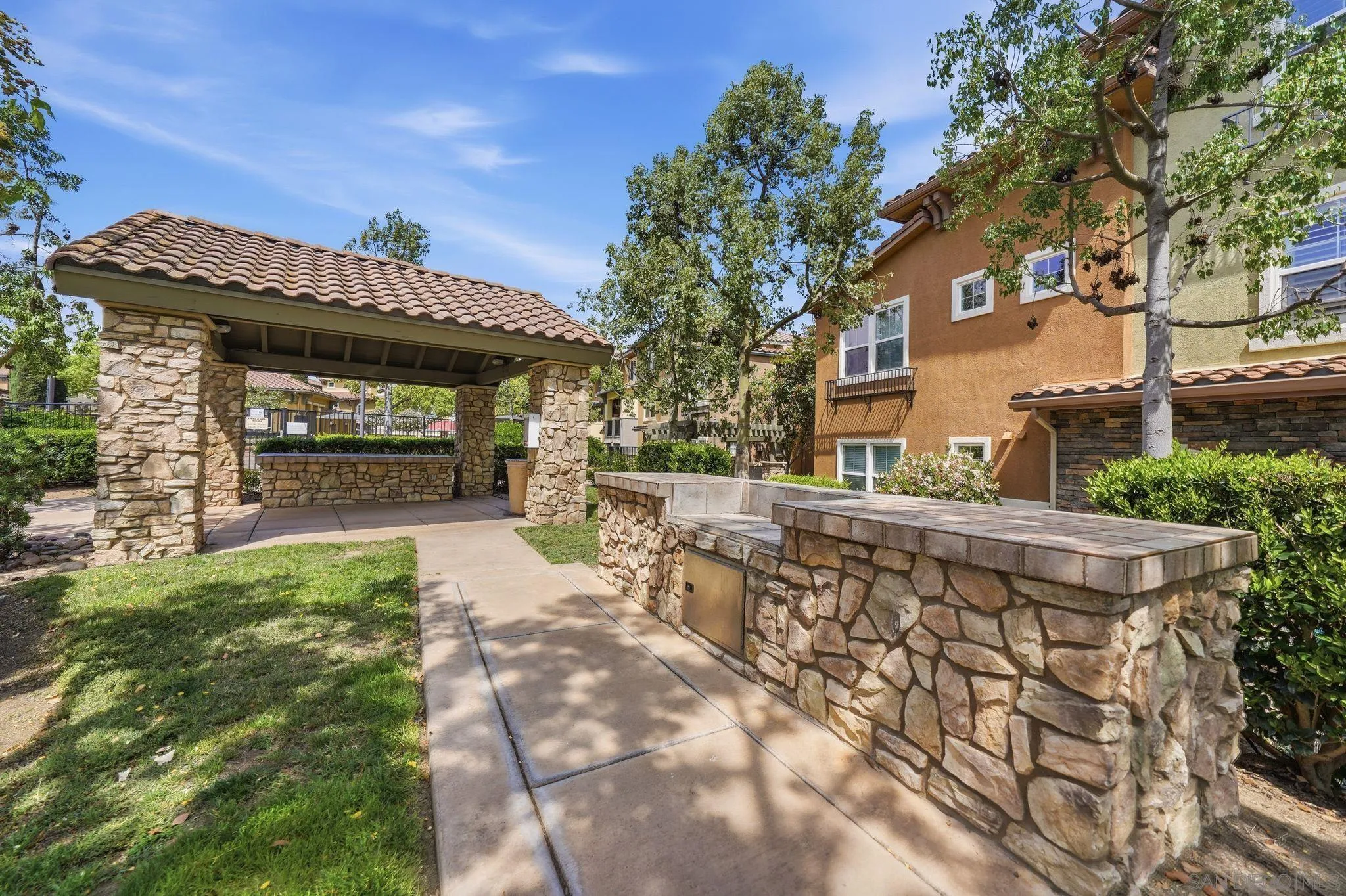17 Via Montisi Santee, CA 92071 - Photo 23 of 49