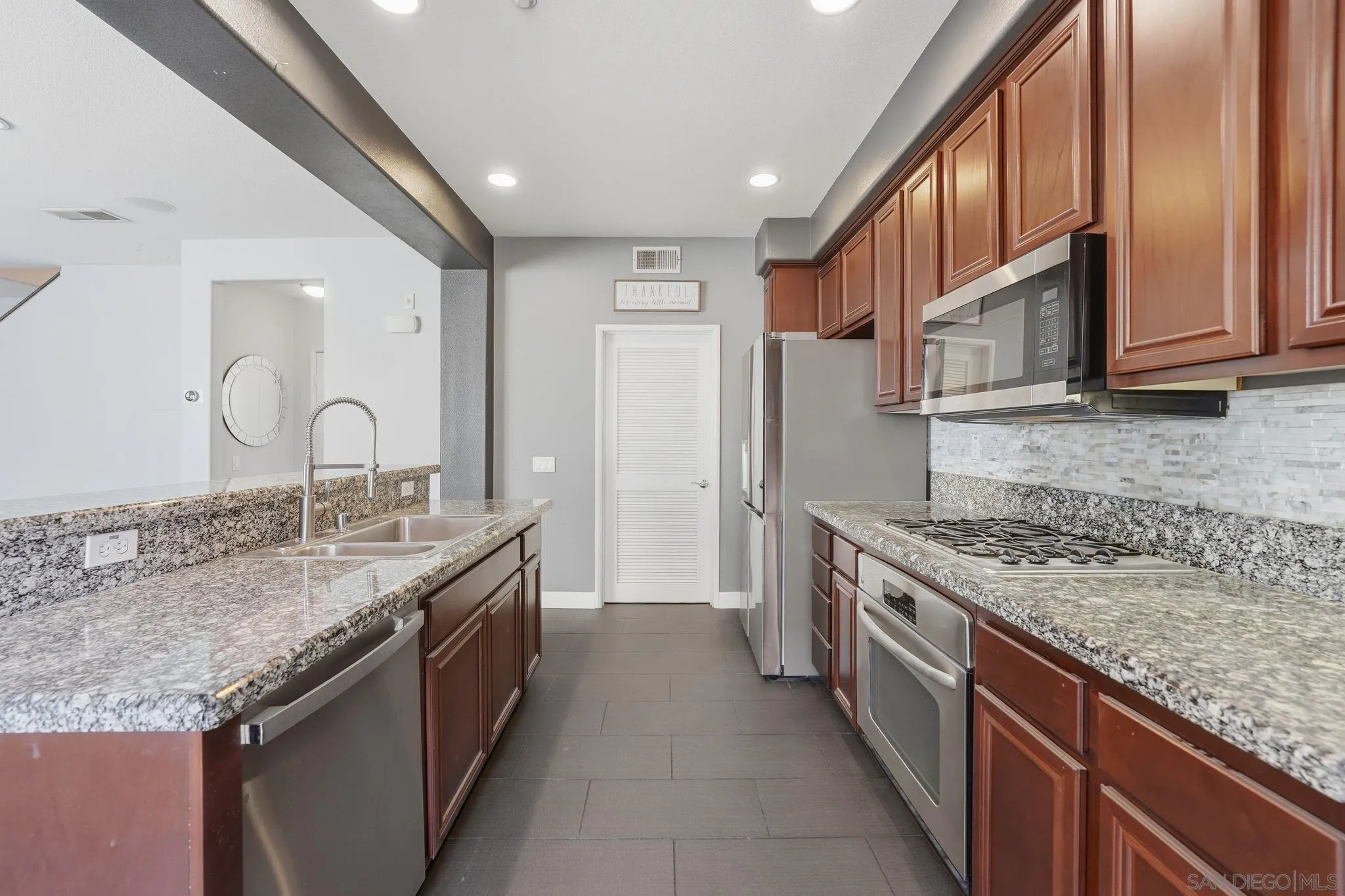 17 Via Montisi Santee, CA 92071 - Photo 36 of 49