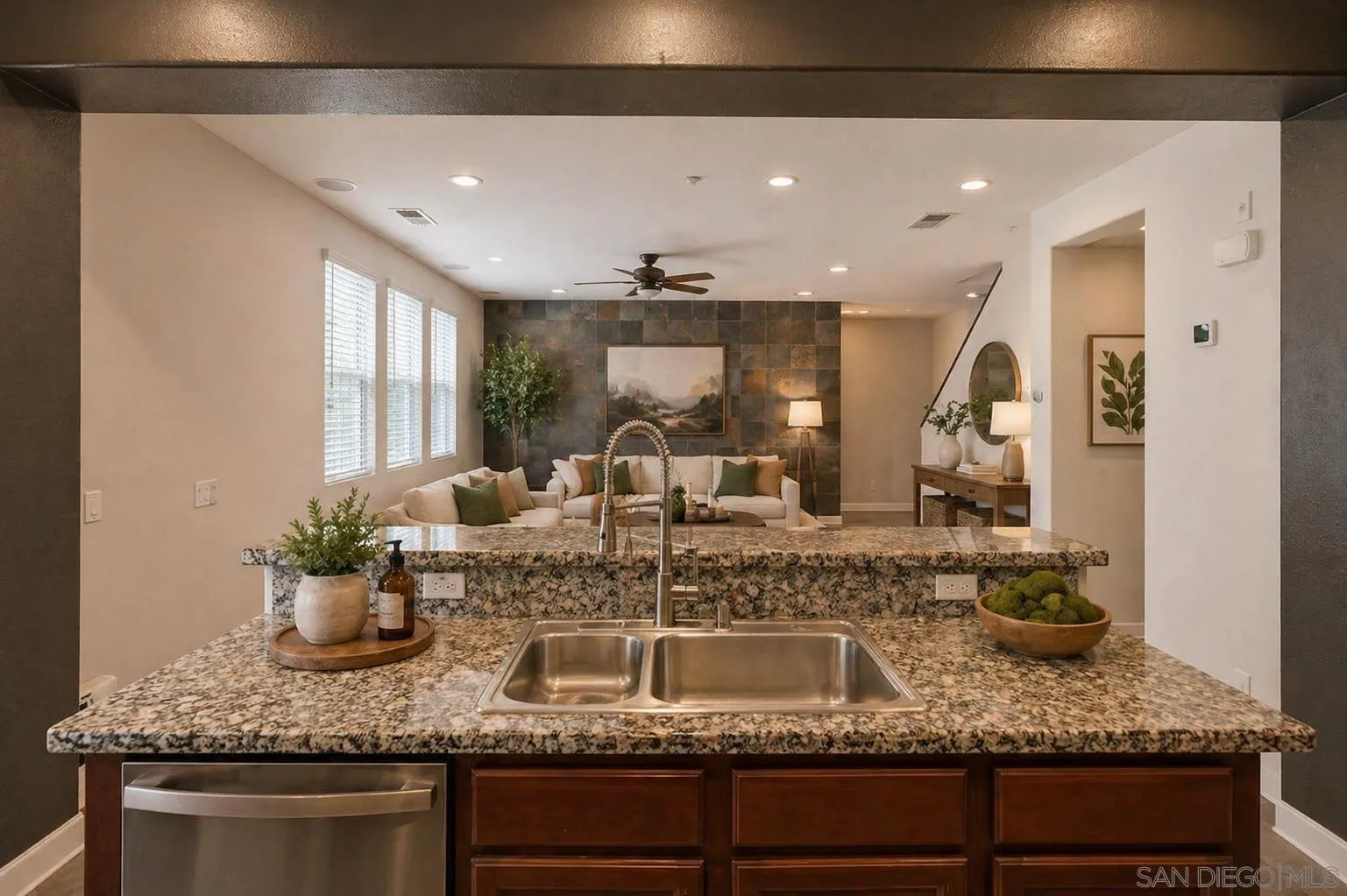 17 Via Montisi Santee, CA 92071 - Photo 9 of 49