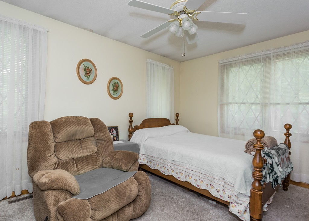 140 Loomis Ridge Road Westfield, MA 01085 - Photo 17 of 30 Gallery Image 17