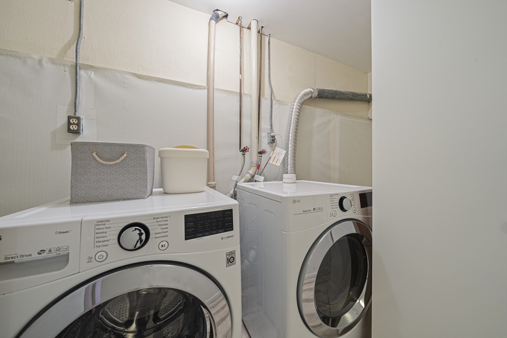 206 Lagrange Street, Unit 206 Newton, MA 02467 - Photo 34 of 42