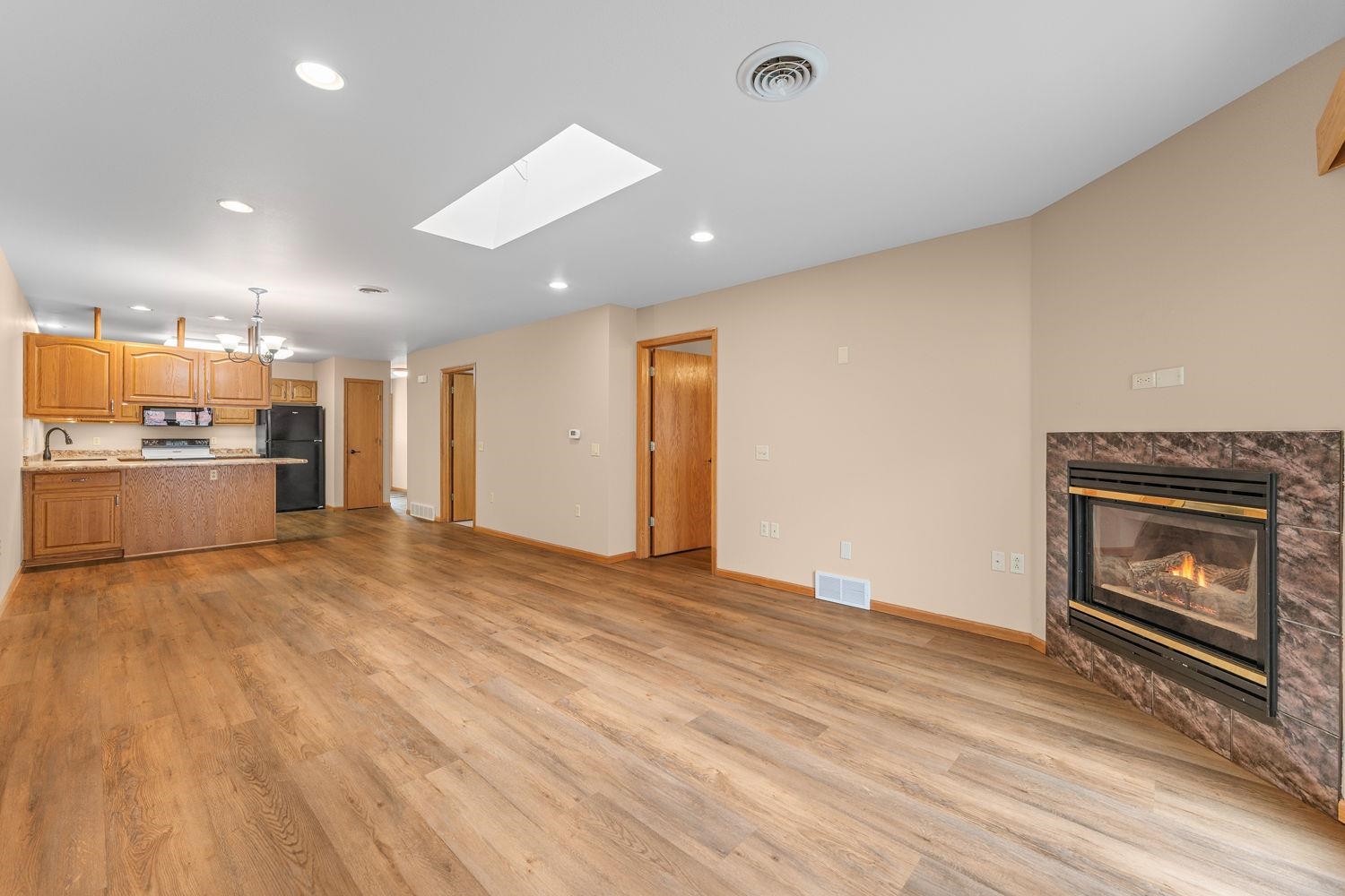 1579 North Dewey Avenue Reedsburg, WI 53959 - Photo 20 of 37