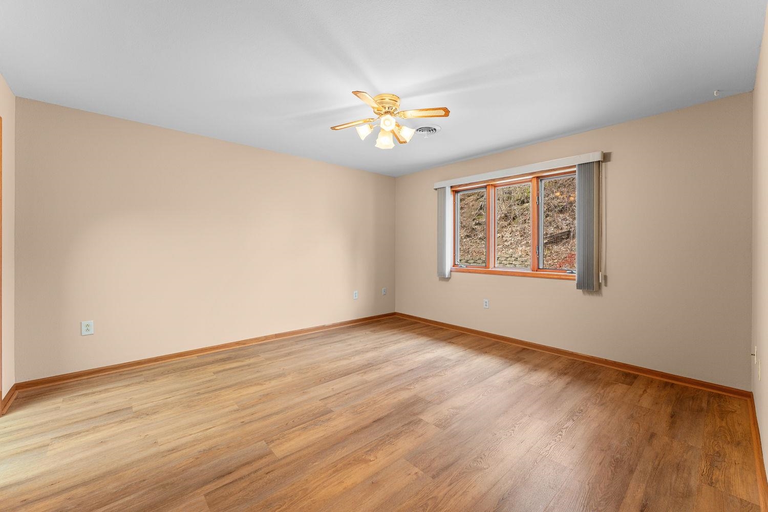 1579 North Dewey Avenue Reedsburg, WI 53959 - Photo 21 of 37