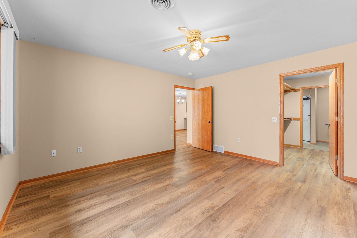 1579 North Dewey Avenue Reedsburg, WI 53959 - Photo 22 of 37