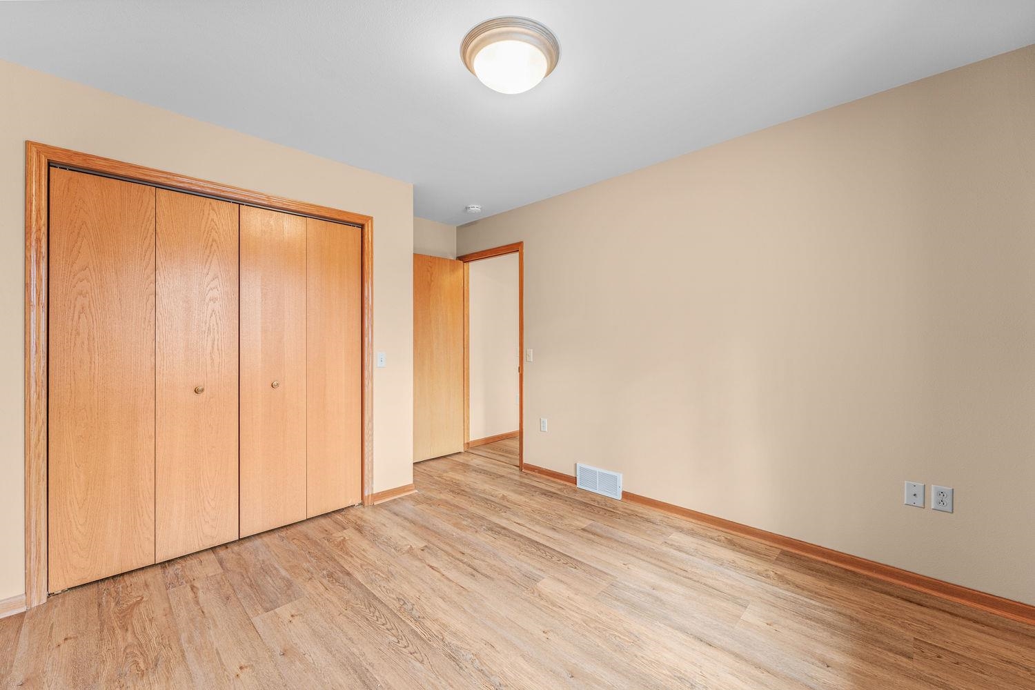 1579 North Dewey Avenue Reedsburg, WI 53959 - Photo 29 of 37