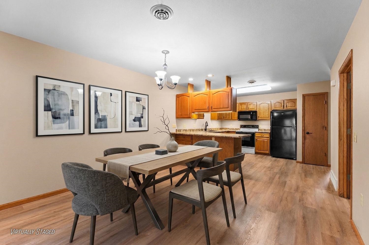 1579 North Dewey Avenue Reedsburg, WI 53959 - Photo 5 of 37