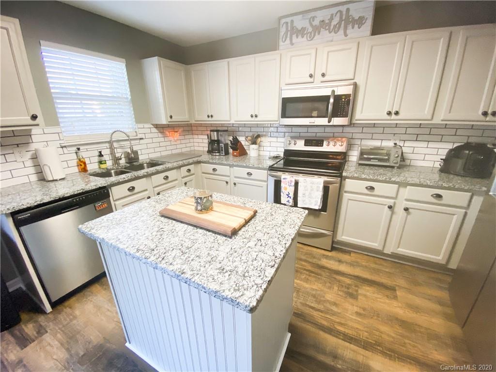 918 River Trail Road Lowell, NC 28098 - Photo 11 of 28 Gallery Image 11