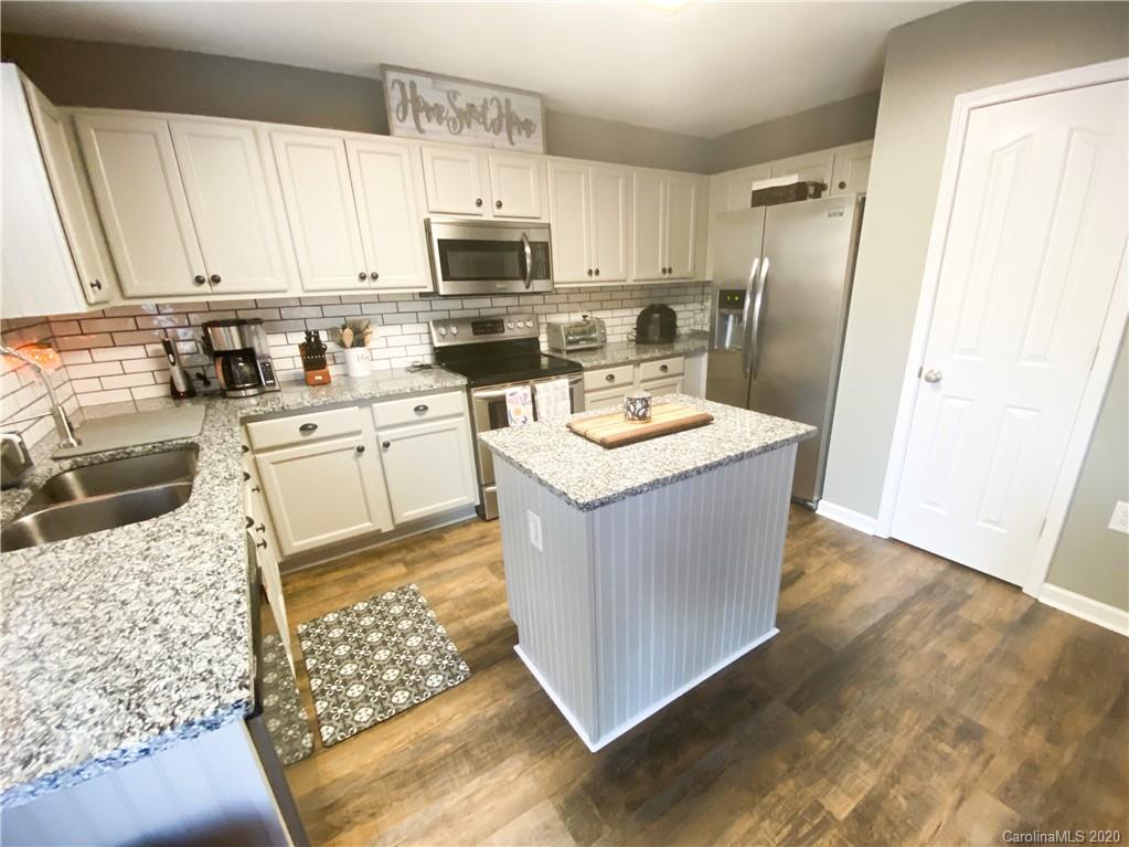 918 River Trail Road Lowell, NC 28098 - Photo 10 of 28 Gallery Image 10